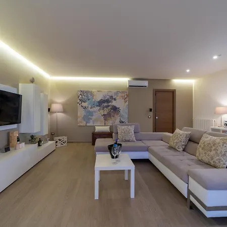 Apartment Golden *